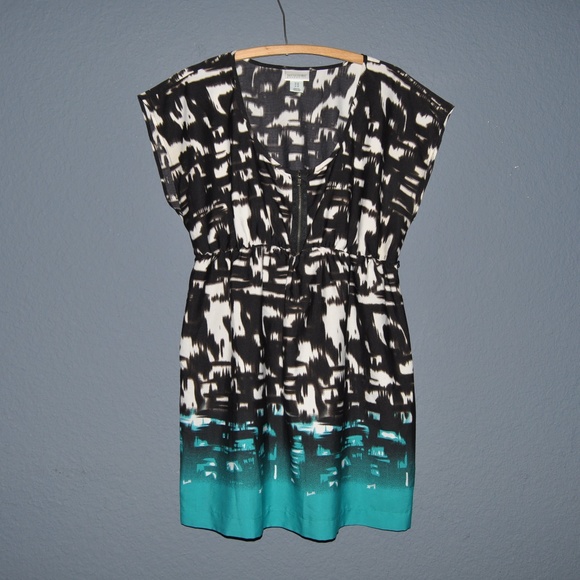 MOTHERHOOD Maternity Abstract Print Top sz M - Picture 7 of 7